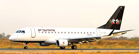 La flotte de Air Burkina est composée de 2 Embraer 170 et d’un Bombardier Canadair regional jet (Crj) 200. (Ph.: Site web de Air Burkina.)