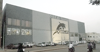Les grands magasins tels Orca et ses 6.700m² ont transformé le visage de la ville. (DR)